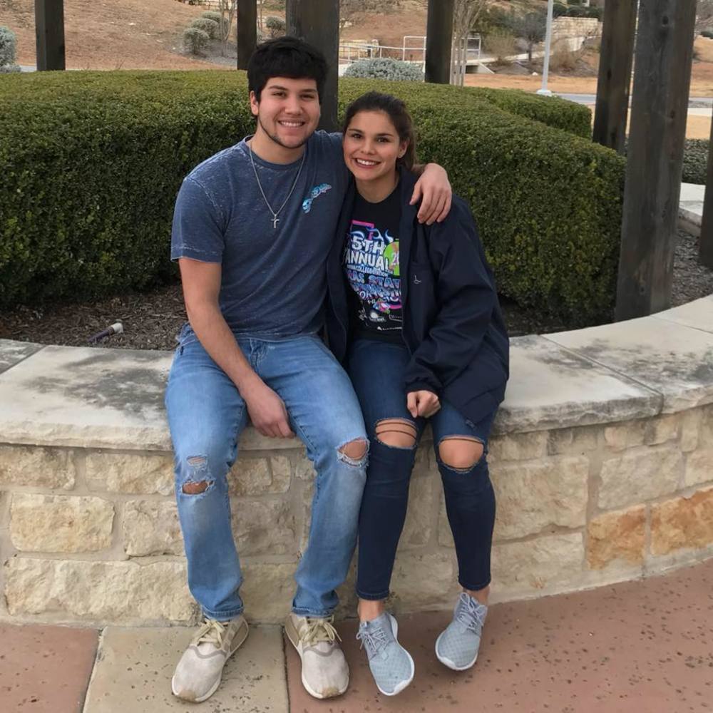 Meet your Posher, Marikate